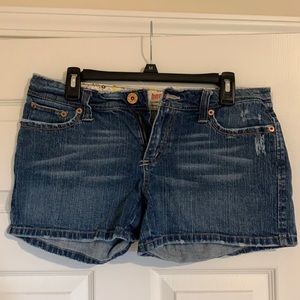 Blue denim shorts from Bongo